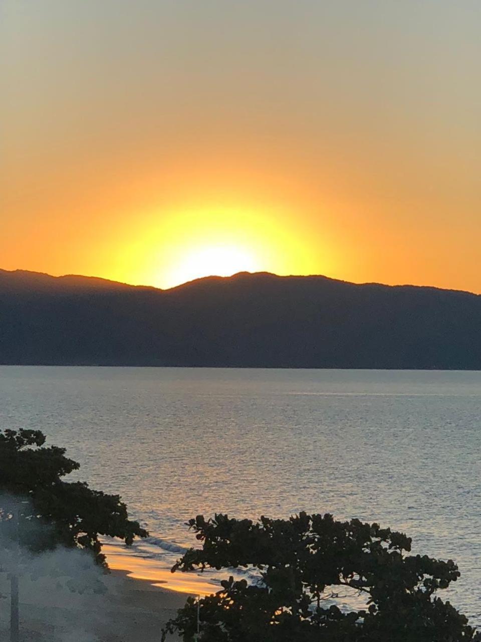 Cobertura Frente Ao Mar Lejlighed Florianópolis Eksteriør billede